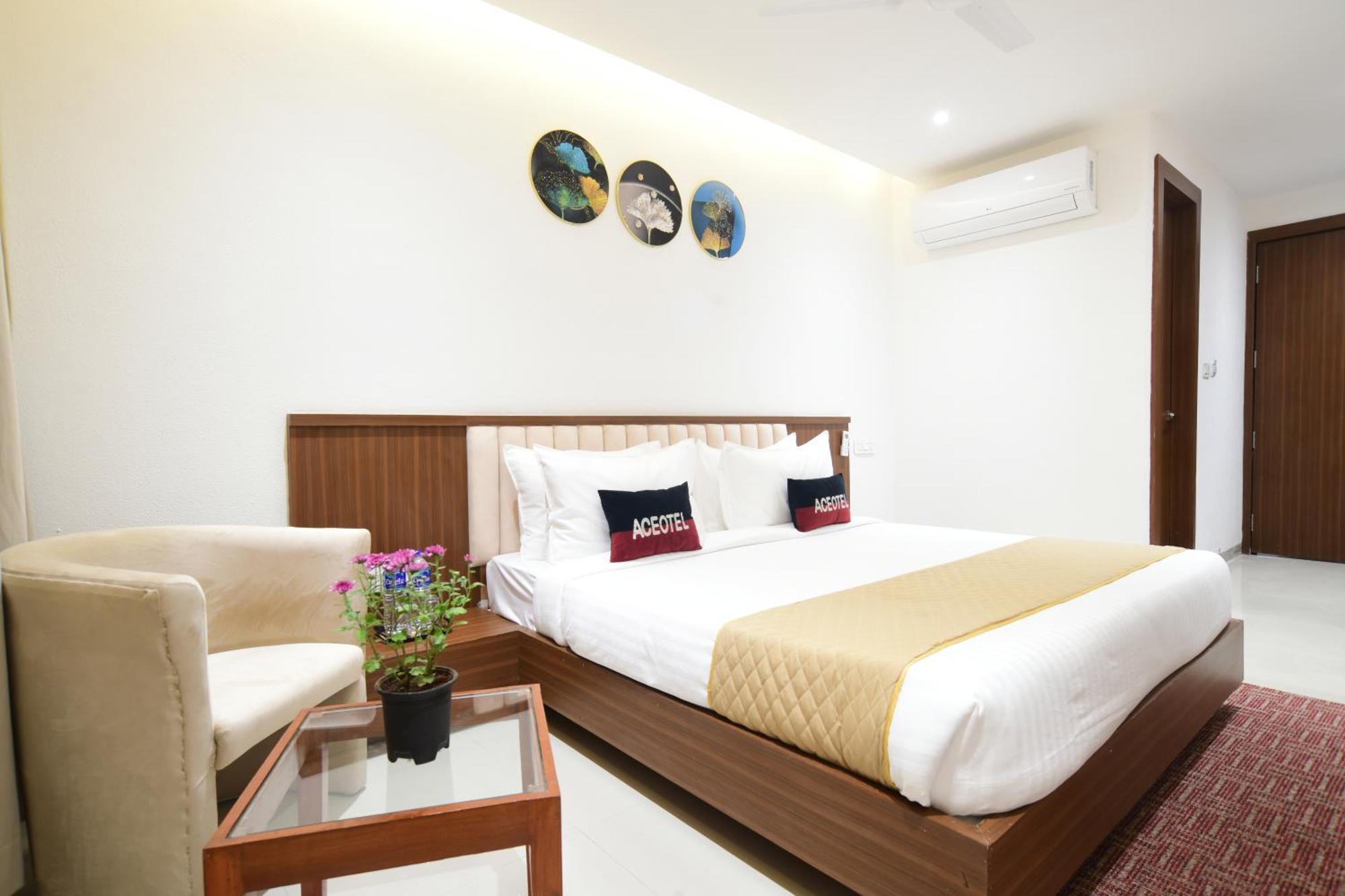 Aceotel Premier, Vijay Nagar Indore Eksteriør billede